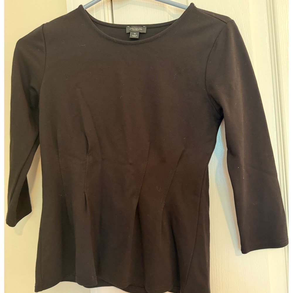 Ann Taylor Factory Black 3/4 Sleeve Pleated Front Knit Top XS 492601